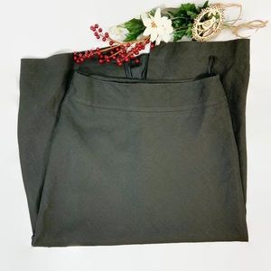 Banana Republic Factory black maxi skirt size 10